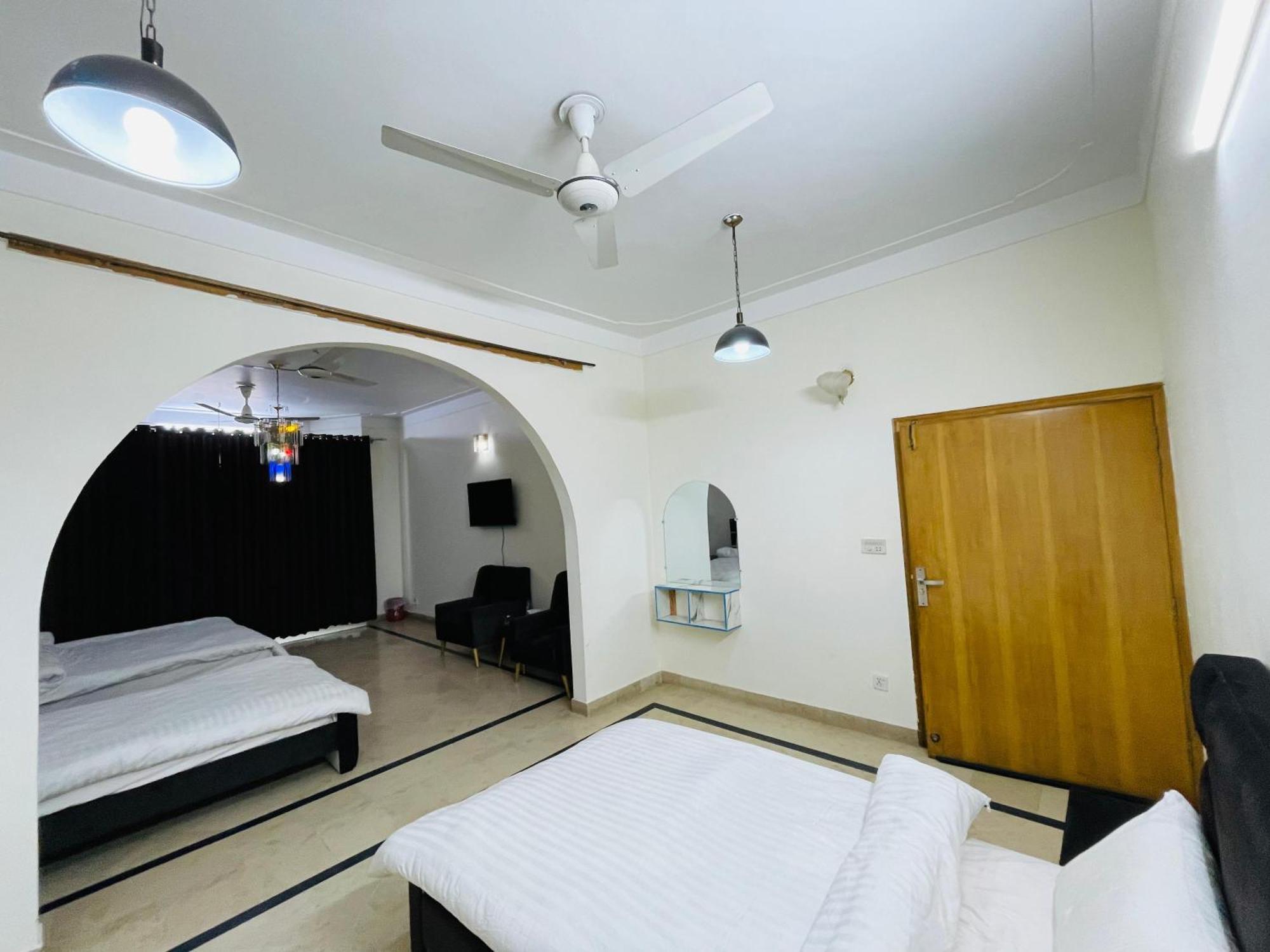 Hilton Guest House Islamabad Buitenkant foto